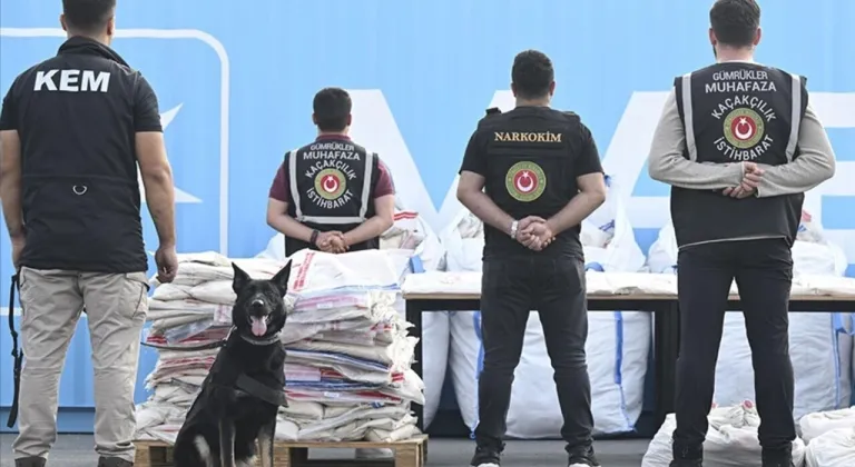 Gümrük Muhafaza ekipleri 4 milyar lira değerinde ticari eşya ve uyuşturucu madde ele geçirdi