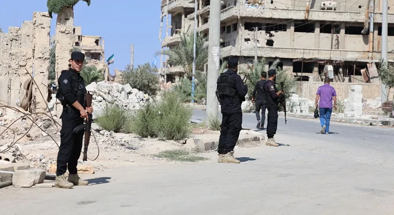 Halep’teki Şeyh Maksut Mahallesi’nde sokağa çıkma yasağı ilan edildi