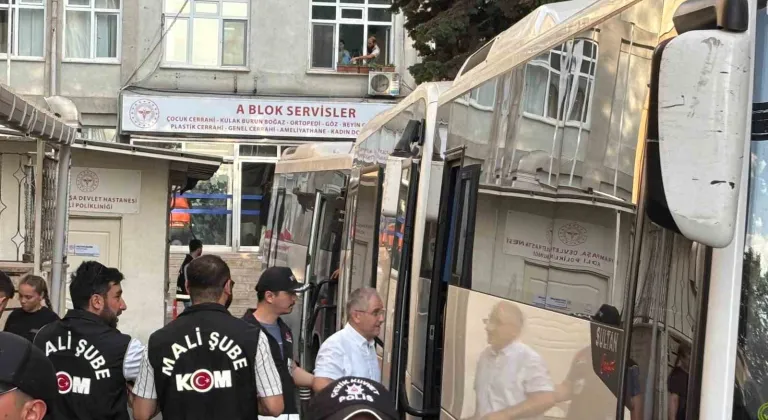 İBB soruşturması kapsamında gözaltına alınan 24 kişi adliyeye sevk edildi