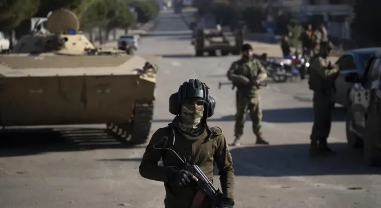 İdlib'deki Fransız militanların kampında neler yaşandı?
