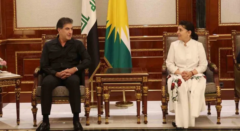 IKBY Başkanı Neçirvan Barzani, DEM Parti heyeti ile bir araya geldi
