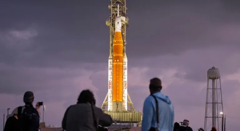 NASA'nın Artemis II görevi başladı