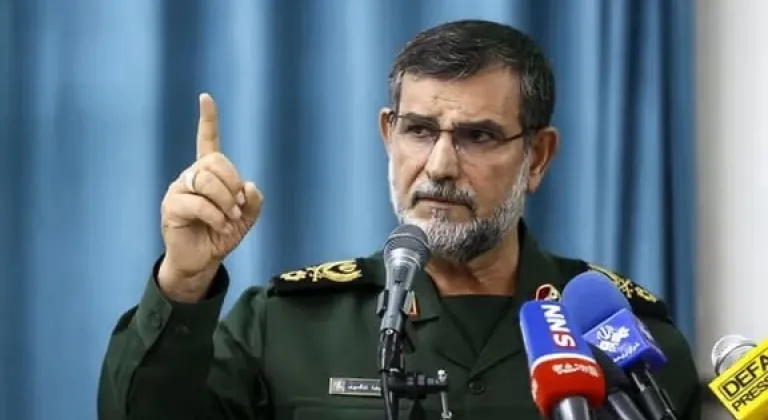 İran Deniz Kuvvetleri Komutanı Tengsiri’den Hark Adası uyarısı: "Enerji fiyatlarında ağır bir denklem oluşturur"