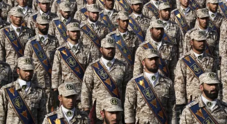 İran Devrim Muhafızları Ordusu'ndan İsrail'e intikam mesajı