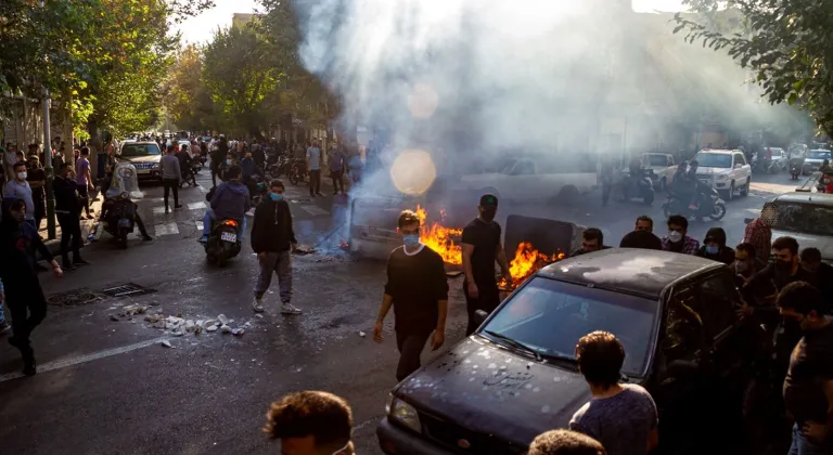 İran’daki protestolarda 109 güvenlik personeli öldü