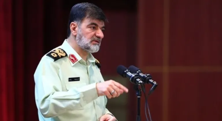 İran’da teslim çağrısı: "Yabancı servislerin askerlerine dönüşenler 3 gün içinde teslim olsun"