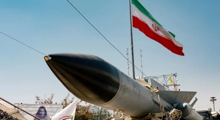 İran’dan ABD’nin Hark Adası saldırısı ve petrol altyapısını yok etme tehdidine sert yanıt