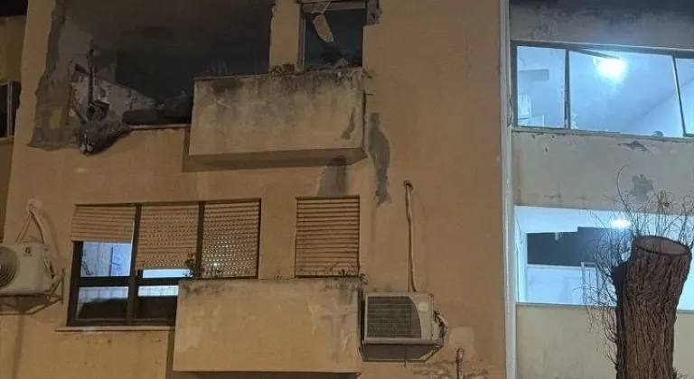 İran’dan İsrail’in kuzeyine yapılan füze saldırısı maddi hasara yol açtı