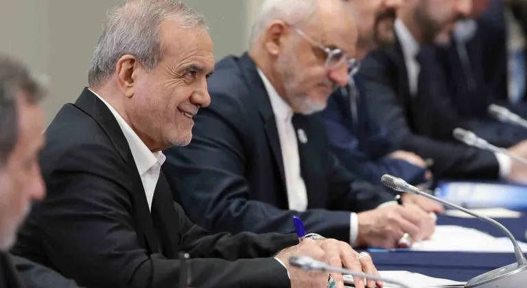 İran’dan Trump’a tepki: "Her türlü saldırıya sert karşılık vereceğiz"