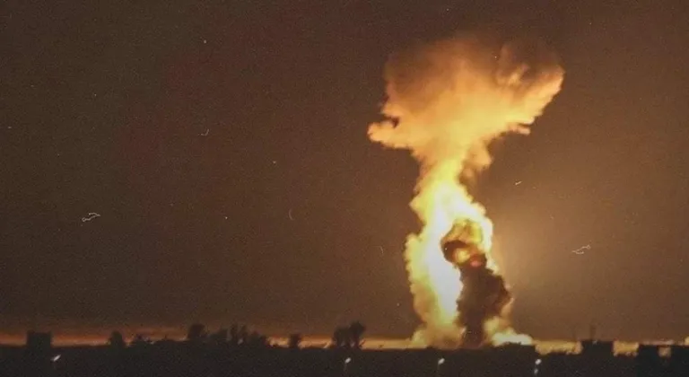Suriye’de askeri bölge hedef alındı: İsrail’den hava saldırısı