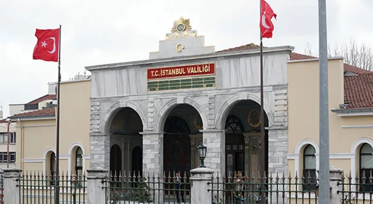 İstanbul Valiliği: "1 Mayıs kutlamaları Kadıköy Rıhtım ve Kartal Meydanlarında yapılacak"