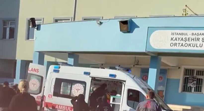 İstanbul Valiliği: "Başakşehir’deki ortaokulda öğrenciler arasında çıkan kavgada 5 öğrenci yaralandı"