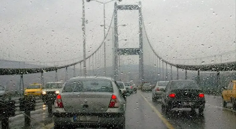 İstanbul'da trafik yoğunluğu yüzde 80 oldu