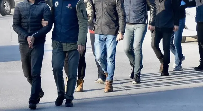 İstanbul’da 1 Mayıs’ta provokatif gösteri düzenleme hazırlığında olan 76 şüpheli yakalandı