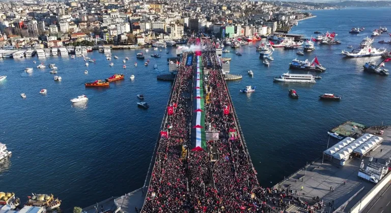 İstanbul’da büyük Gazze yürüyüşü yapıldı