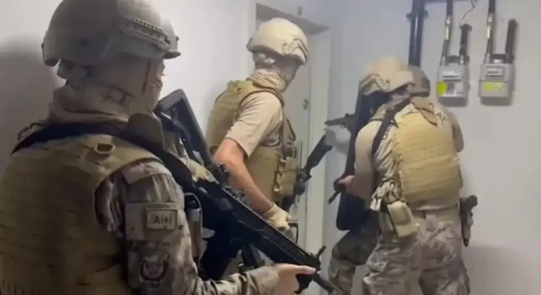 İstanbul’da DEAŞ’la bağlantılı 17 kişi yakalandı