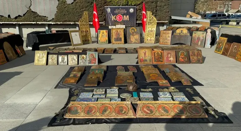 İstanbul’da tarihi eser operasyonu: 2 bin 922 tarihi obje ele geçirildi