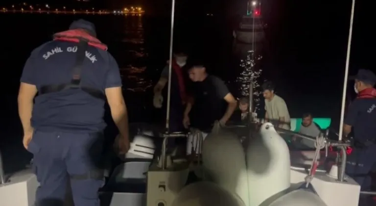 İzmir açıklarında 40 düzensiz göçmen yakalandı