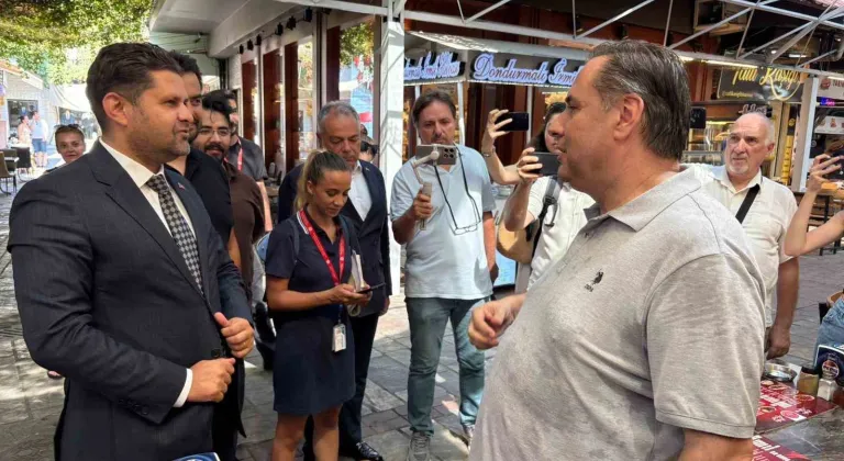 İzmir’de sigara denetimi: 136 işletme ile 159 kişiye idari para cezası