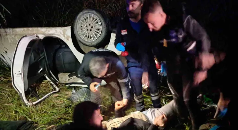 Kaçak göçmen taşıyan otomobil Asi Nehri’ne uçtu: 9 yaralı