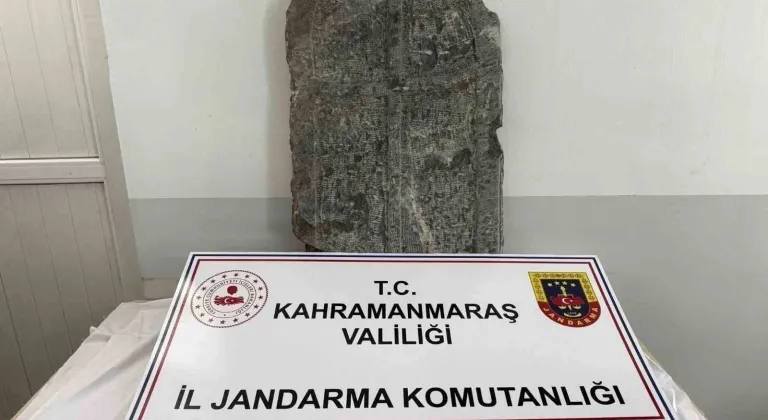 Kahramanmaraş’ta Bizans dönemine ait mezar taşı ele geçirildi