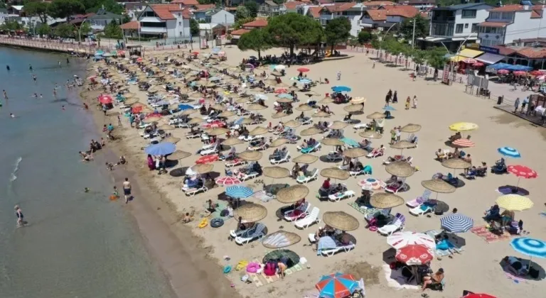 Kandıra’da 3 plajda denize girme yasağı kaldırıldı