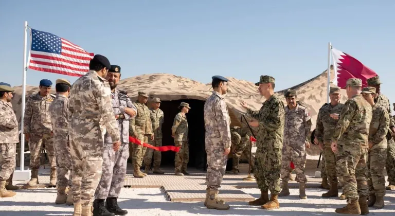 Katar, bazı ABD personeline El Udeid Hava Üssü’nü terk etmelerine yönünde tavsiye verildiğini doğruladı