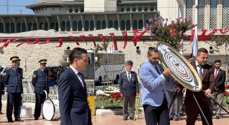 Kıbrıs Barış Harekatı’nın 51. yıl dönümü Taksim’de kutlandı