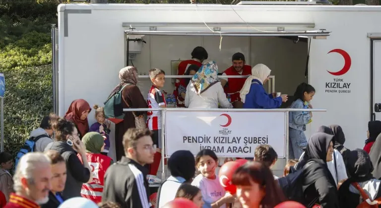 Kızılay geceyi sokakta geçirecekler için gıda desteğini sürdürecek