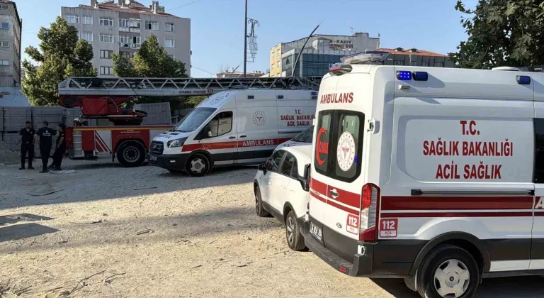 Küçükçekmece’de 3 aydır maaş alamayan işçiler inşaatın tepesine çıktılar