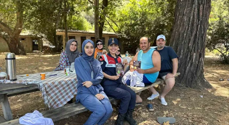 Kuşadası’nda vatandaşlara orman yangınları hakkında bilgi verildi