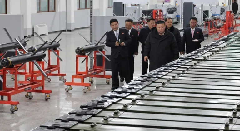 Kuzey Kore’de taktik güdümlü füzelerin üretimi 2,5 katına çıkarılıyor