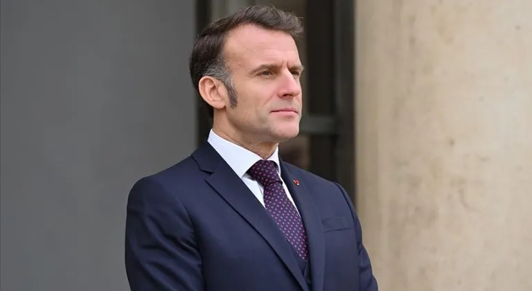 Macron: "Lübnan ateşkese dahil edilmeli"