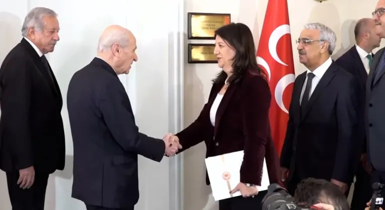 MHP Lideri Bahçeli, DEM Parti heyetini kabul etti