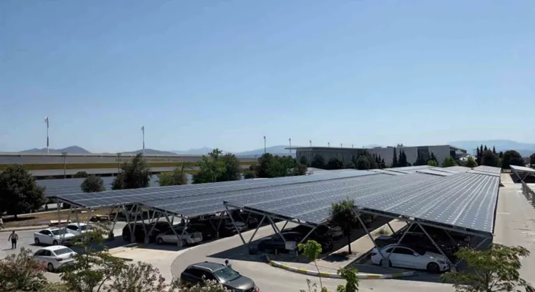 Milas-Bodrum Havalimanı’nda güneş enerjisi santrali kurulumu tamamlandı