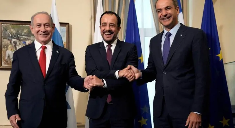 Netanyahu yarın Yunanistan Başbakanı Miçotakis ve GKRY lideri Hristodulidis ile görüşecek