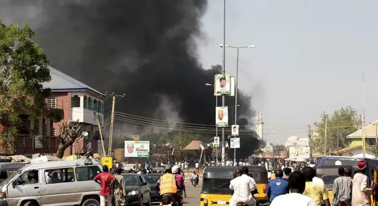 Nijerya’da camiye bombalı saldırı: 7 ölü