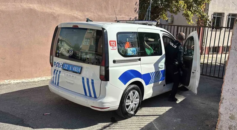 Okula silah getiren öğrenci yakalandı