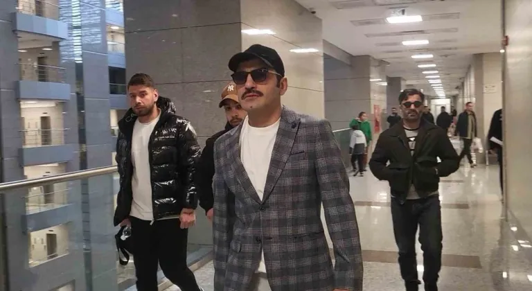 Oyuncu Ufuk Bayraktar hakim karşısında: ‘’Ben sadece Beyoğlu’ndaki gençlere yardımcı olmaya çalışırım’’