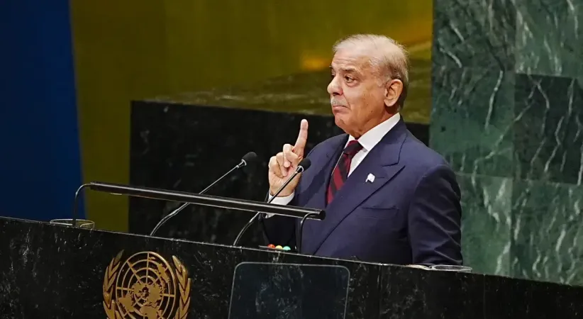 Pakistan Başbakanı Şerif: "Mekke Ortak Savunma Anlaşması, bölgesel barışa yönelik kolektif bir taahhüttür"