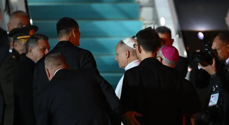 Papa 14. Leo İstanbul’a geldi