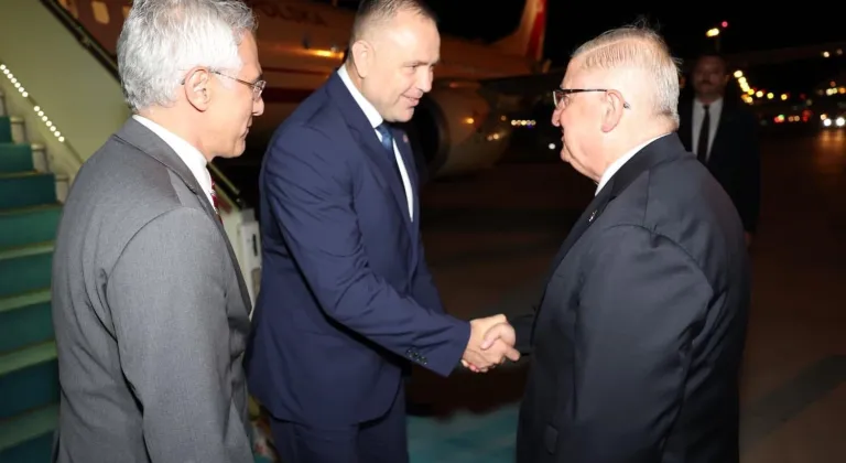 Polonya Cumhurbaşkanı Nawrocki Ankara’da