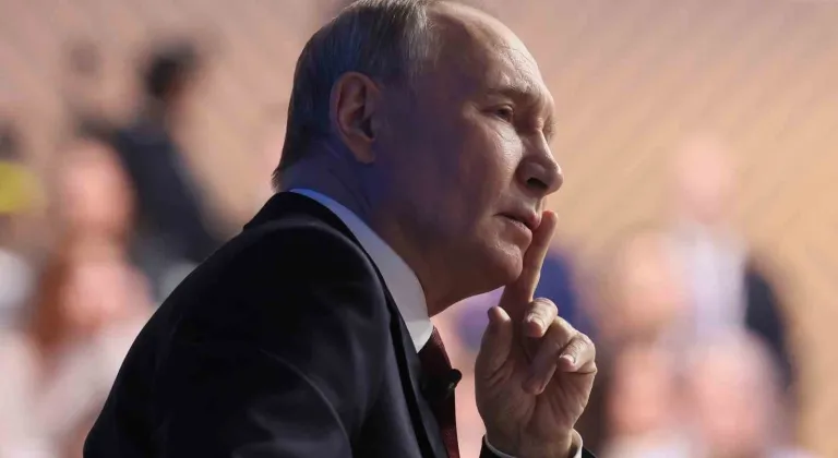 Putin: "Batı, bize karşı saygılı olursa askeri operasyonlara gerek kalmaz"