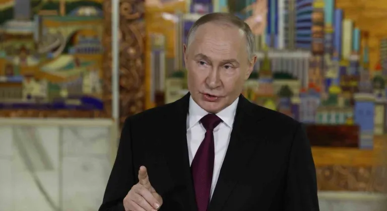 Putin: "Biz, Batı’nın Ukrayna’yı kullanarak üzerimize yönlendirdiği savaşı durdurmak istiyoruz"