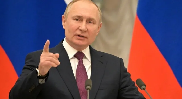 Putin: "Devletler arasında dürüst, açık ve karşılıklı yarar sağlayan ilişkiler kurulabileceğine inanıyoruz"
