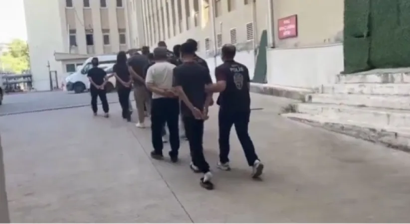 Rojin Kabaiş, Hiranur Nilgün Aygar ve Kıvanç Uman’ın ailelerini hedef alan siber zorbalara operasyon
