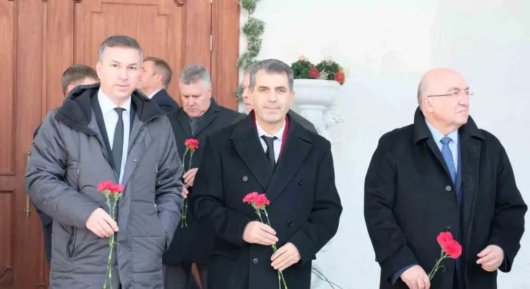 Rus Büyükelçi Karlov Ankara’da anıldı