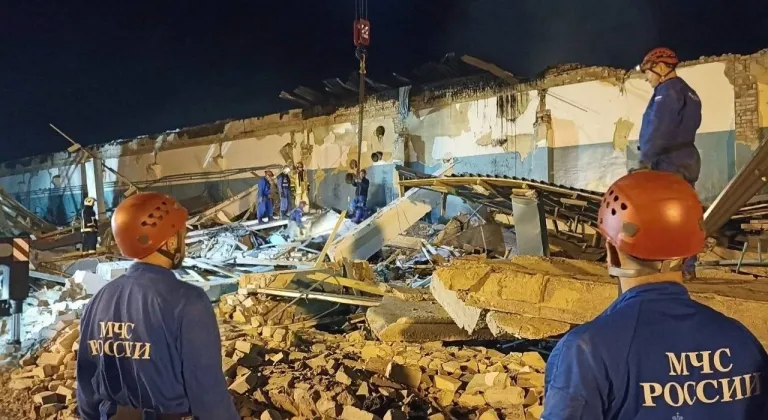 Rusya’da fabrikadaki patlama can kaybı 20’ye yükseldi