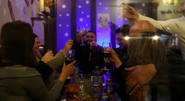 Şam’da Hristiyan mahallesi dışında alkol satışı yasaklandı