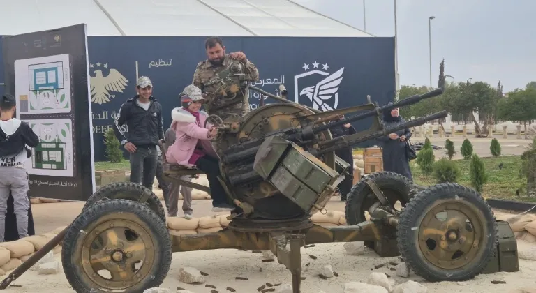 Şam’da "Suriye Devrimi Askeri Fuarı" ziyaretçilere kapılarını açtı